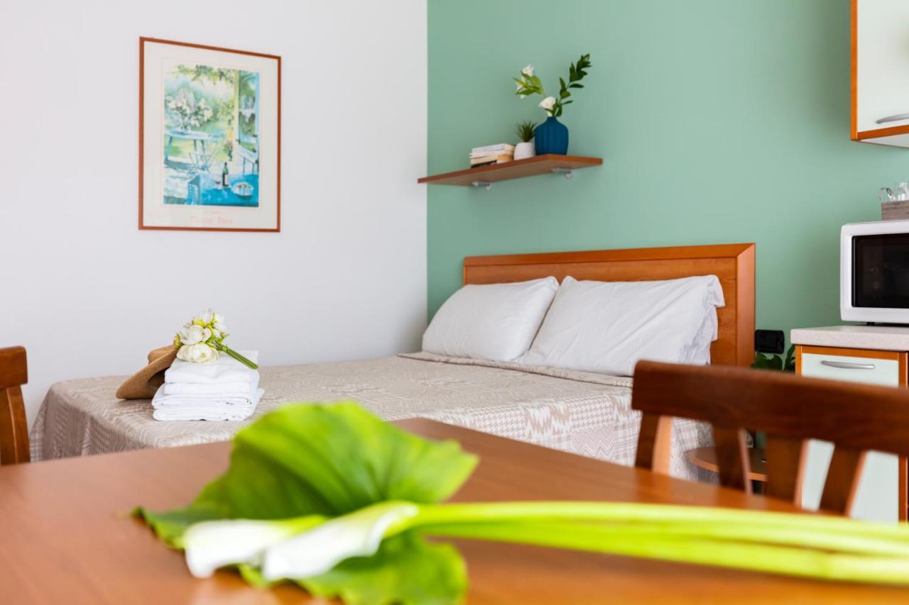 Nettuno Residence Hotel Peschiera del Garda Extérieur photo