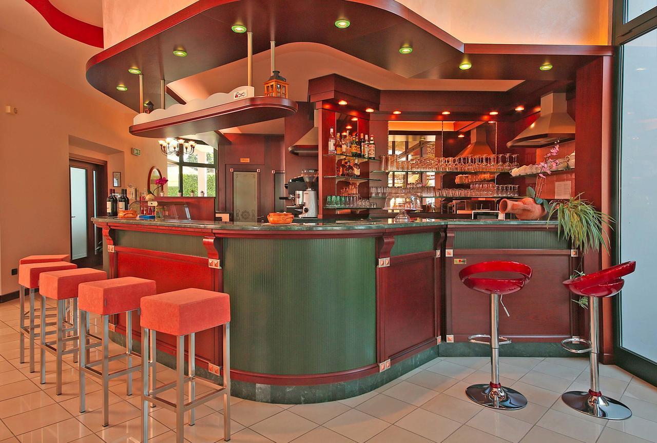 Nettuno Residence Hotel Peschiera del Garda Extérieur photo